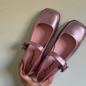 NWOT Free People Metallic Pink Leather  Mary Jane Flats Size 10